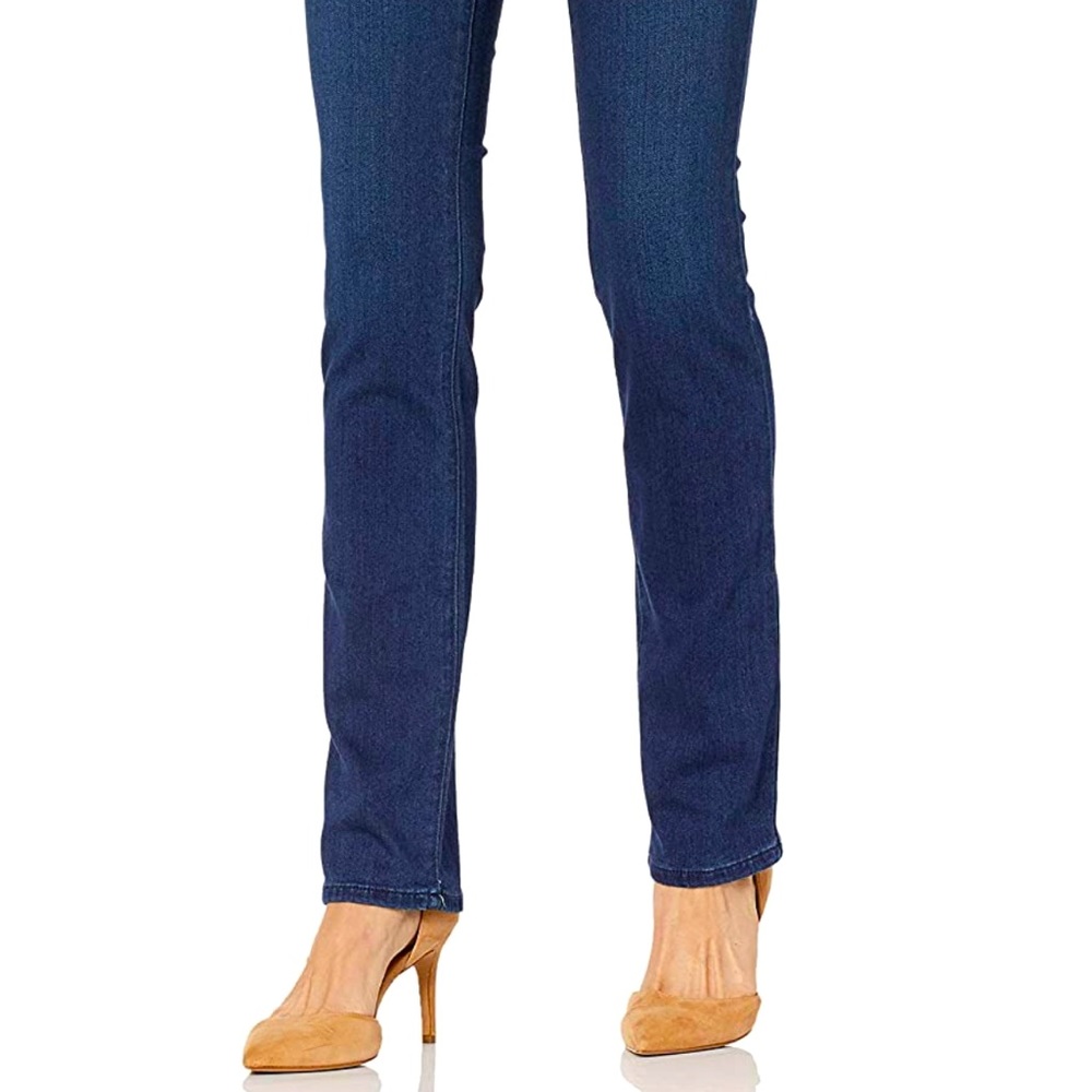 Like New! Paige “Hoxton” Straight, long, Dark Denim Jeans, size 26 w/34” inseam